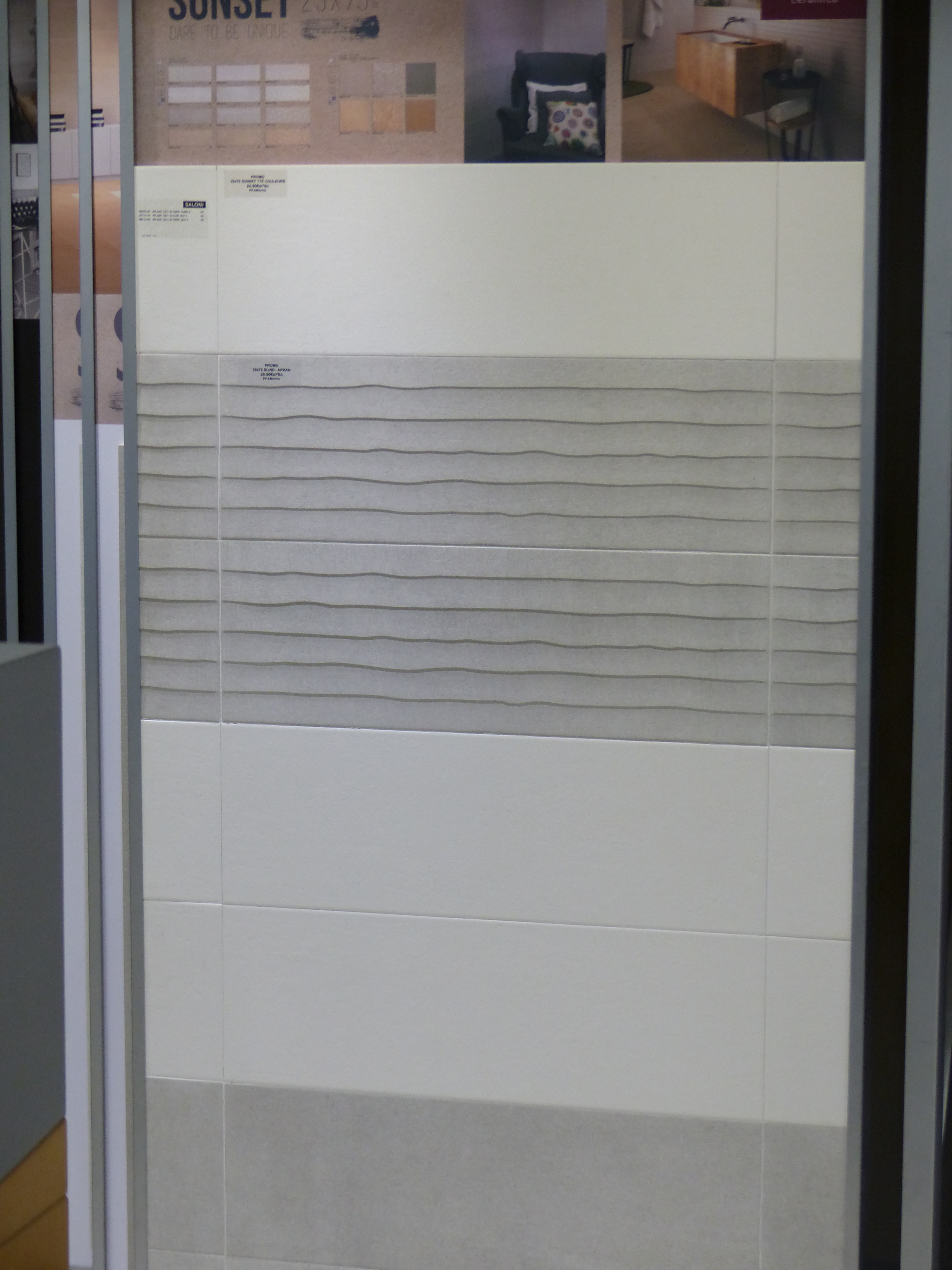 Carrelage salle de bain 25x75 sunset et blind saloni saloni ...